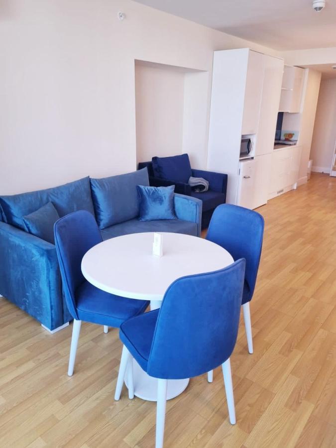 D Block Of New Luxurious Orbi City Батуми Экстерьер фото